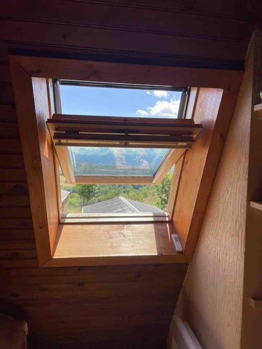 Cosy-vue Sur La Montagne & Montgolfieres